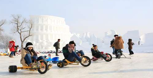 長春凈月潭滑雪場(chǎng)